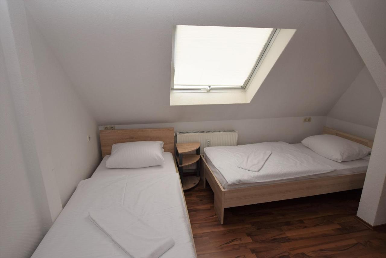 Nuertingen Zimmer Exterior photo